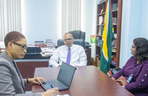 MOH, IAEA discusses strengthening of technical cooperation in health care